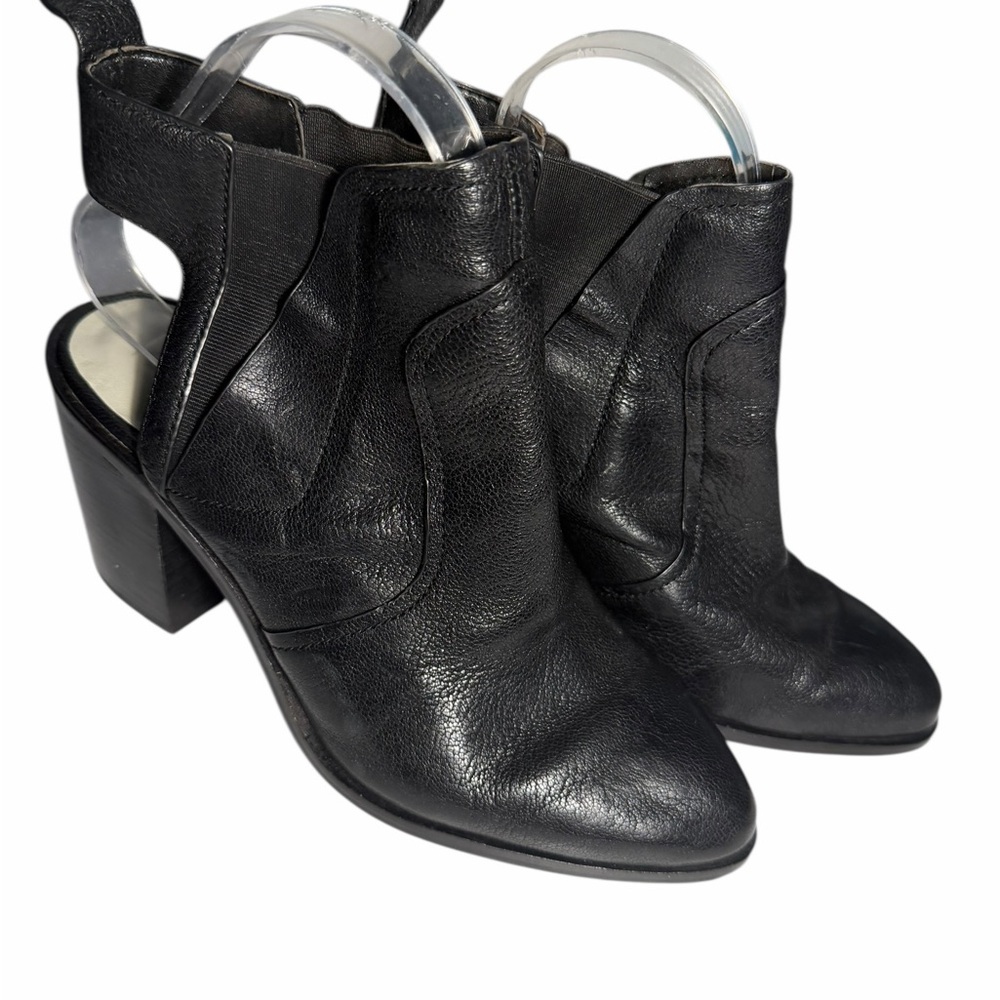 1. State Black Leather Heeled Strapback Pointed Toe Ankle Booties Sz 8.5